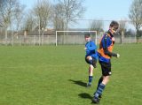 Training S.K.N.W.K. JO19-1 en JO17-1 van zaterdag 9 april 2022 (20/54)